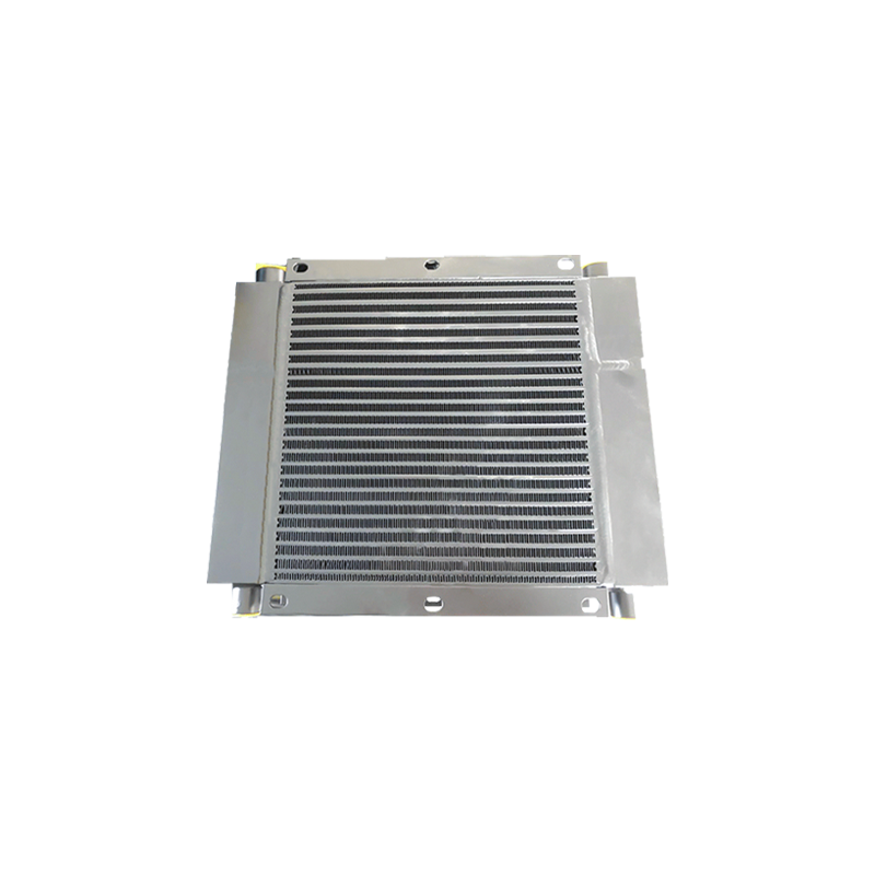 Refroidisseur refroidi par eau à plaques et ailettes